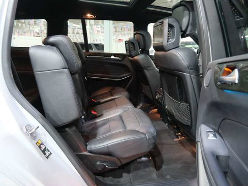 Used 2018 Mercedes-Benz GLS 550 4MATIC w/ Driver Assistance Package image 26