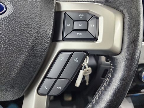 Used 2022 Ford F350 Lariat image 17