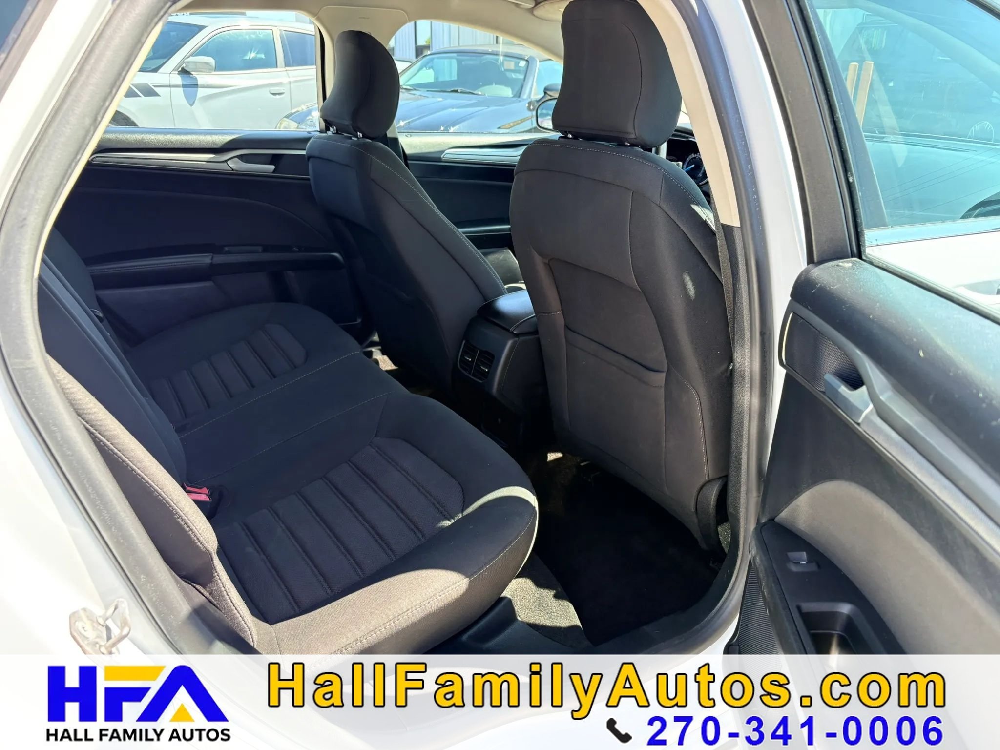 Used 2019 Ford Fusion SE FWD image 20