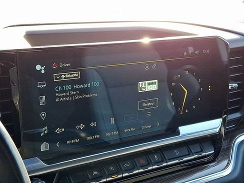 Used 2023 Chevrolet Silverado 1500 RST image 16