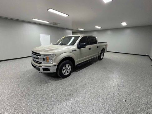 Used 2018 Ford F150 XLT w/ Equipment Group 301A Mid AWD/4WD image 7
