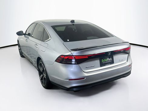 Used 2025 Honda Accord Sport image 5