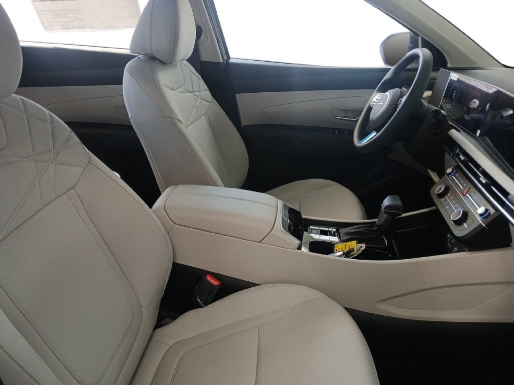 New 2026 Hyundai Tucson SE FWD image 15