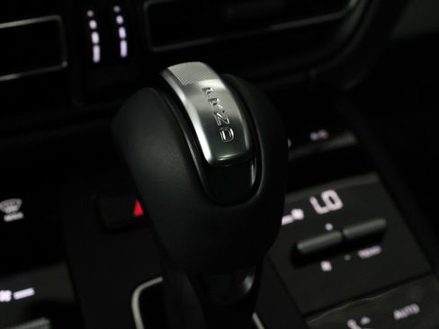 New 2026 Porsche Macan GTS AWD/4WD image 30