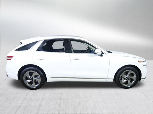 Certified 2026 Genesis GV70 2.5T Select AWD/4WD image 8