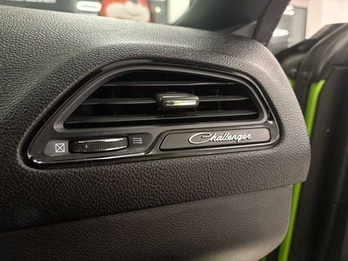 Used 2023 Dodge Challenger SXT w/ Blacktop Package image 28