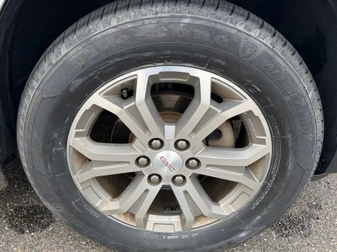 Used 2016 GMC Acadia SLT image 39