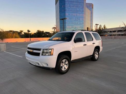 Used 2011 Chevrolet Tahoe LS image 1