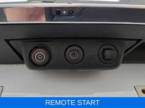 Used 2023 Buick Enclave Premium w/ Experience Buick Package image 10