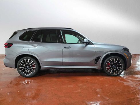 New 2026 BMW X5 xDrive50e w/ Executive Package image 2