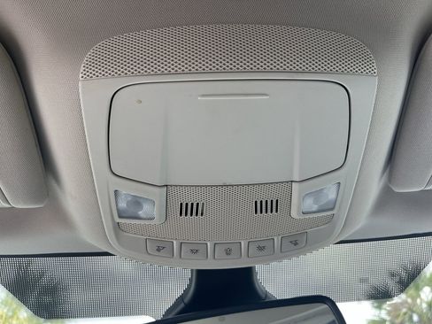 Used 2023 Ford Edge SEL AWD/4WD image 28