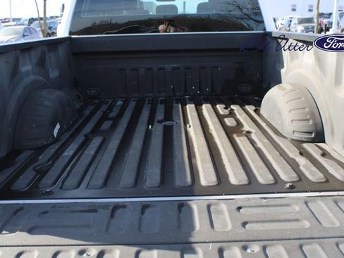 Used 2022 Ford F250 XL w/ Power Equipment Group image 10