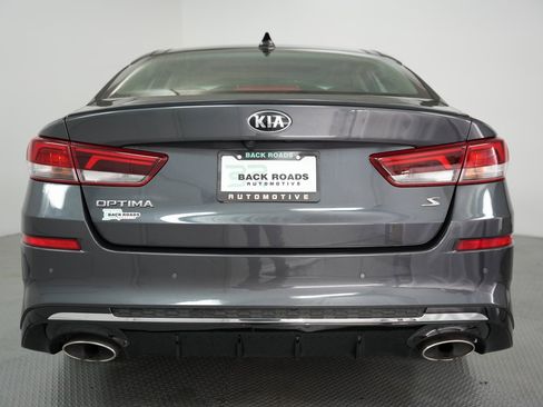 Used 2019 Kia Optima S w/ S Panoramic Sunroof Package image 8