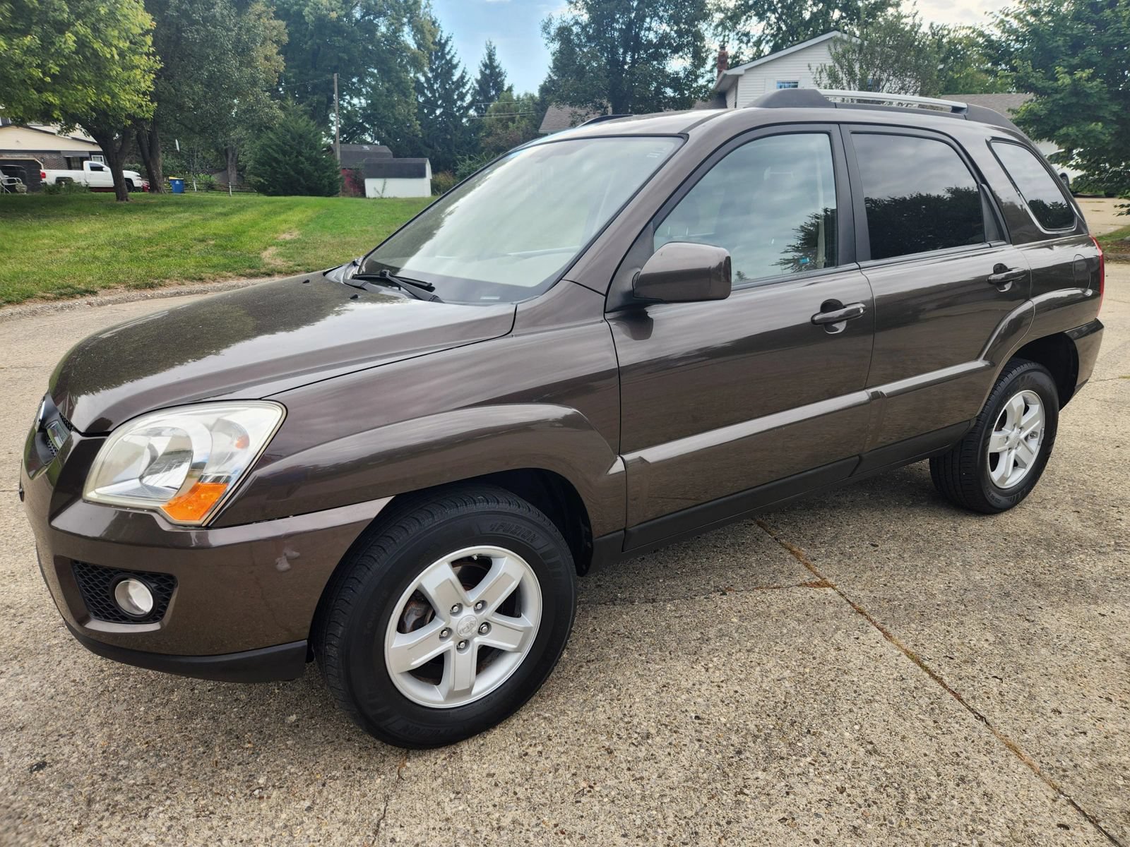 Used 2009 Kia Sportage EX w/ Luxury Pkg AWD/4WD image 1