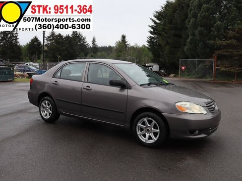 Used 2003 Toyota Corolla CE FWD image 2