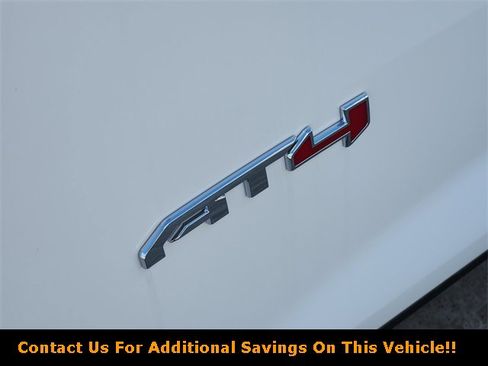 New 2025 GMC Acadia AT4 w/ Super Cruise Package image 8