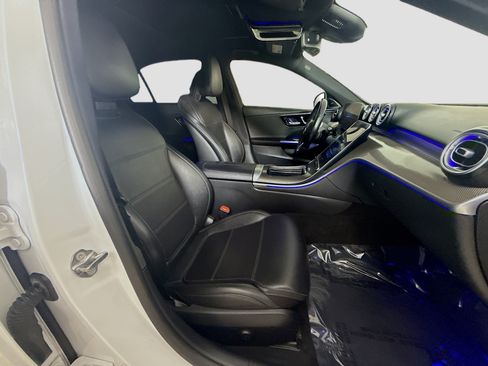 Used 2022 Mercedes-Benz C 300 Sedan w/ Exclusive Trim Package image 29