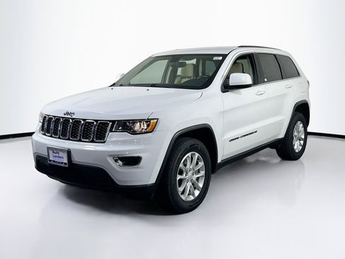 Used 2022 Jeep Grand Cherokee Laredo E image 1