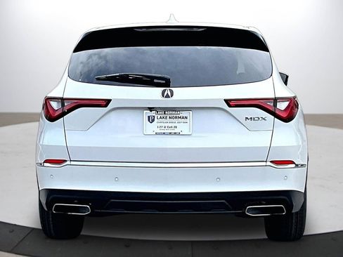 Used 2023 Acura MDX FWD w/ Technology Package image 8