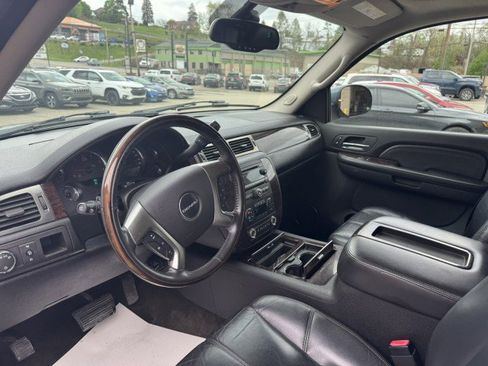 Used 2007 GMC Yukon Denali image 10