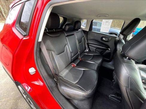 Used 2021 Jeep Compass Limited AWD/4WD image 19