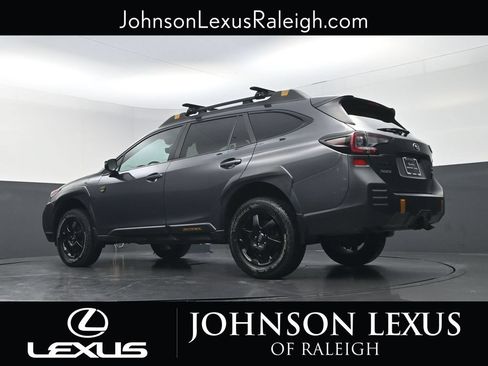 Used 2022 Subaru Outback Wilderness AWD/4WD image 19