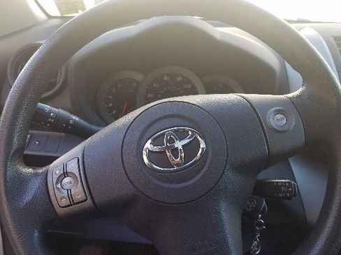 Used 2011 Toyota RAV4 Sport w/ Sport Appearance Pkg image 9