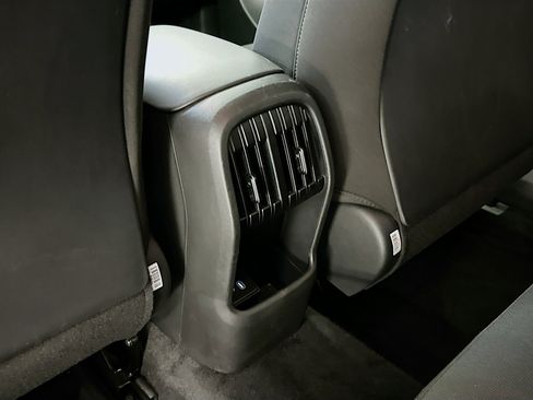 Used 2025 Hyundai Kona SEL image 28