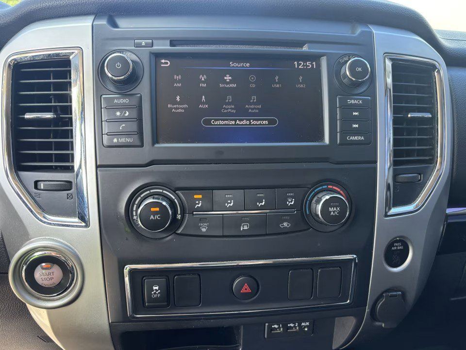 Used 2019 Nissan Titan SV RWD image 20
