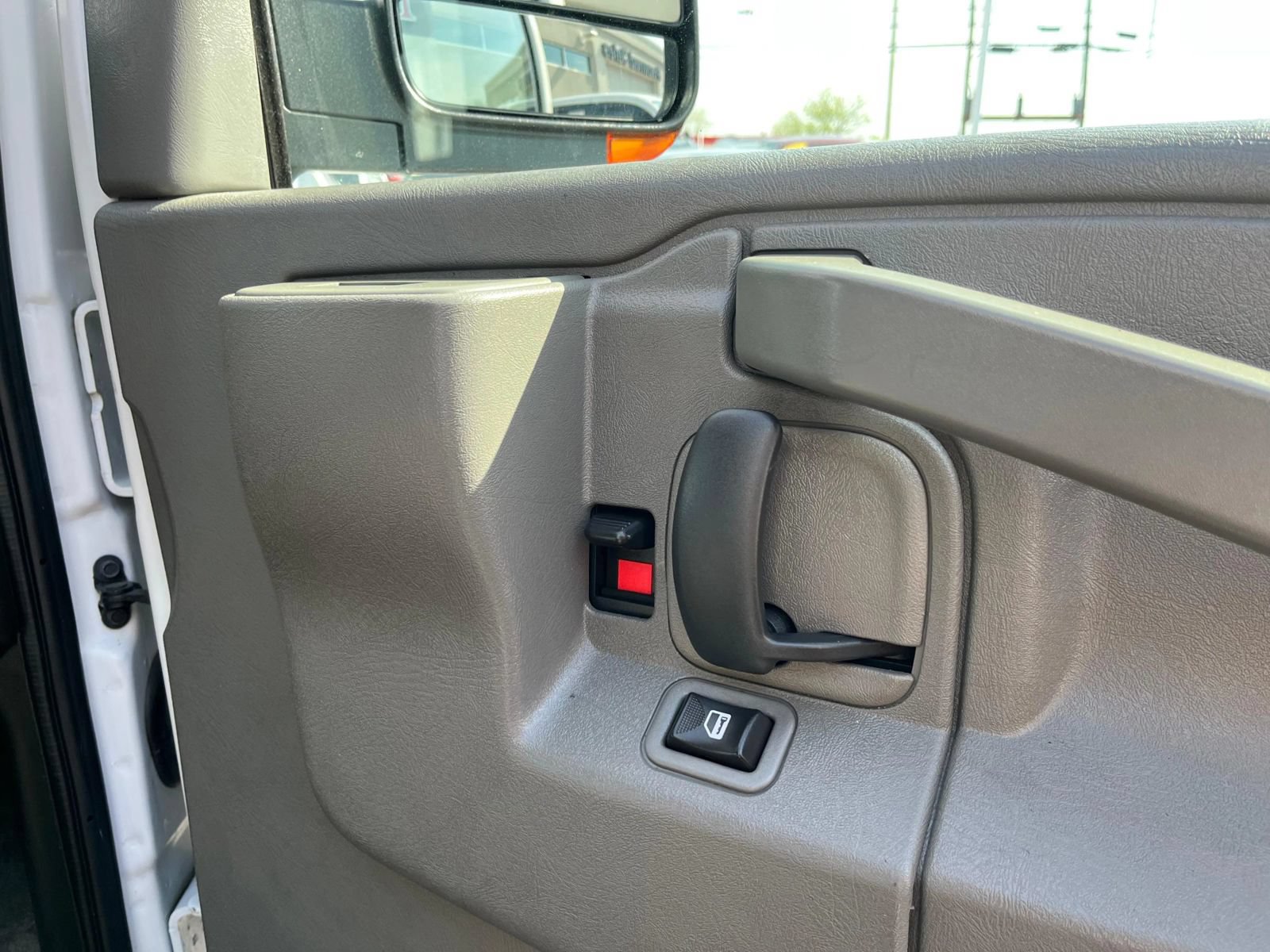 Used 2019 Chevrolet Express 3500 LT w/ LT Preferred Equipment Group RWD image 41