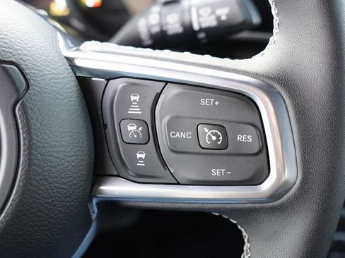 Certified 2025 Jeep Wrangler Unlimited Sahara w/ Safety Group image 32