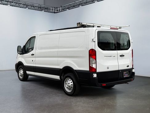 Used 2020 Ford Transit 250 Low Roof AWD image 7