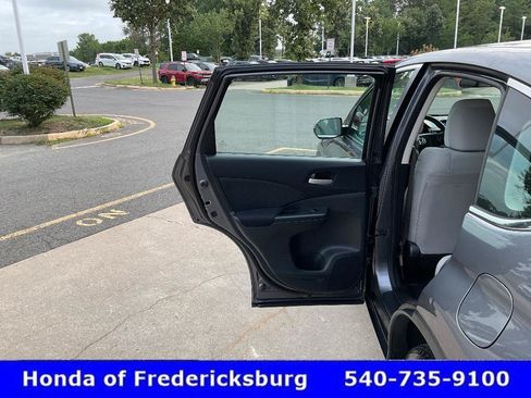 Used 2016 Honda CR-V LX image 16