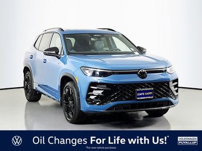 New 2025 Volkswagen Tiguan SE R-Line