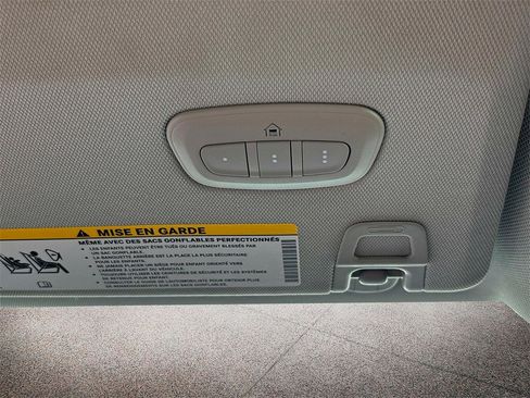 Used 2022 Jeep Grand Cherokee Limited image 32