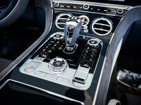 Used 2022 Bentley Continental GT Speed AWD/4WD image 31