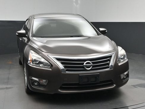 Used 2013 Nissan Altima 3.5 SL FWD image 21