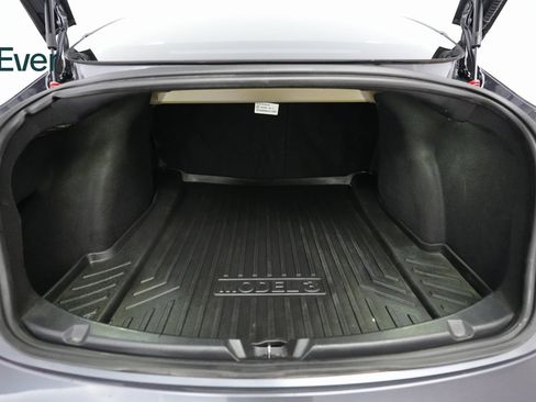 Used 2019 Tesla Model 3 Standard Range Plus image 23