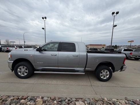 Used 2020 RAM 2500 Big Horn w/ Level 1 Equipment Group image 4
