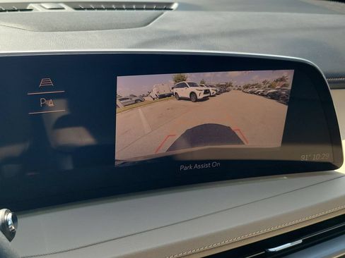 Used 2024 Cadillac XT4 Luxury FWD image 33