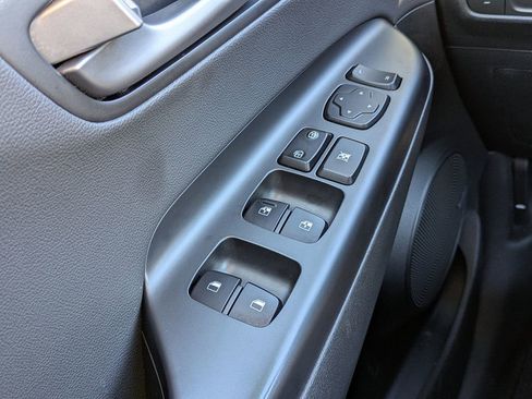 Used 2019 Hyundai Kona Limited image 26