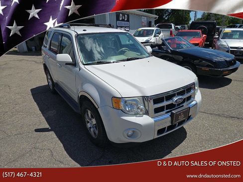 Used 2010 Ford Escape Limited AWD/4WD image 1