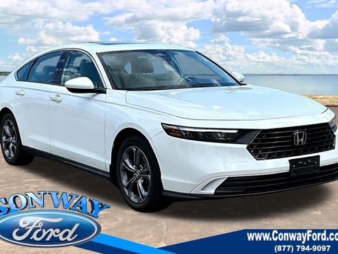 Used 2023 Honda Accord EX image 1