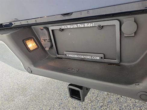 Used 2020 Ford F150 XLT w/ Equipment Group 302A Luxury image 10