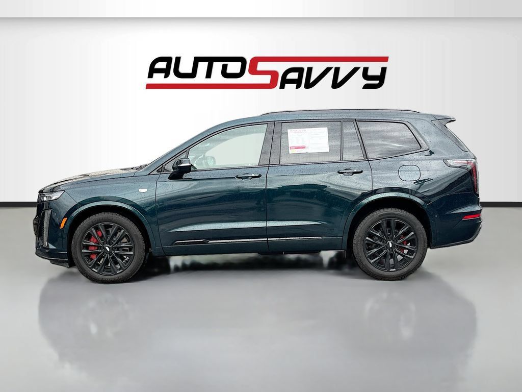 Used 2024 Cadillac XT6 Sport w/ LPO, ONYX Package AWD/4WD image 4