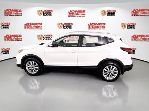 Certified 2022 Nissan Rogue Sport SV image 14