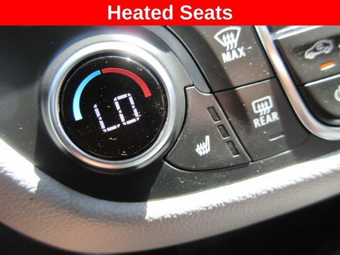 Used 2019 Chevrolet Equinox LT AWD/4WD image 16