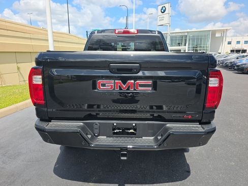Used 2024 GMC Canyon AT4X image 4