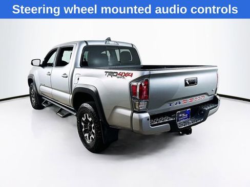 Used 2022 Toyota Tacoma TRD Off-Road w/ Technology Package image 9