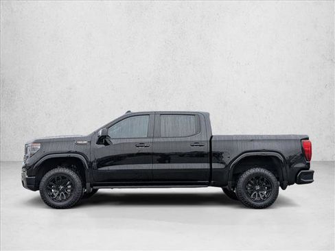Used 2022 GMC Sierra 1500 AT4X image 9